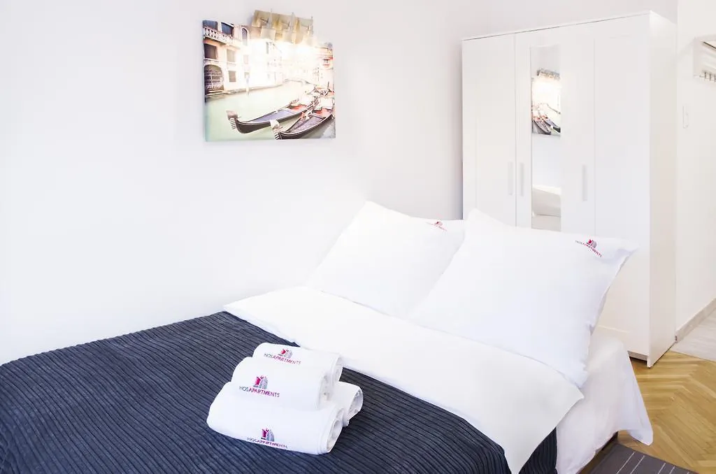 Hosapartments City Center Warsaw Apartment